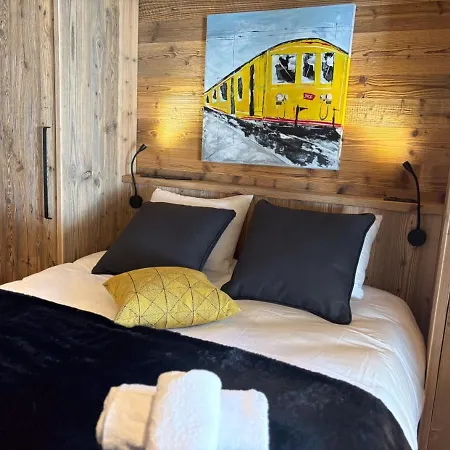 Colchiques Aux Pieds Des Pistes Sauna *