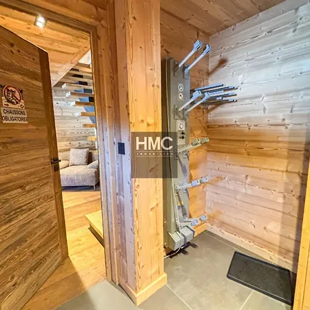 Colchiques Aux Pieds Des Pistes Sauna Bolquere Pyrenees 2000