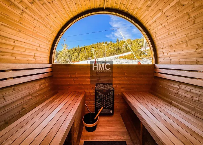 Colchiques Aux Pieds Des Pistes Sauna Σαλέ *